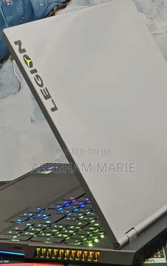 New Laptop Lenovo Legion 7 32GB Intel Core i7 SSD 1T