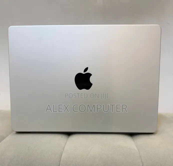New Laptop Apple MacBook Pro 2021 M1 16GB Apple M1 Pro SSD 512GB