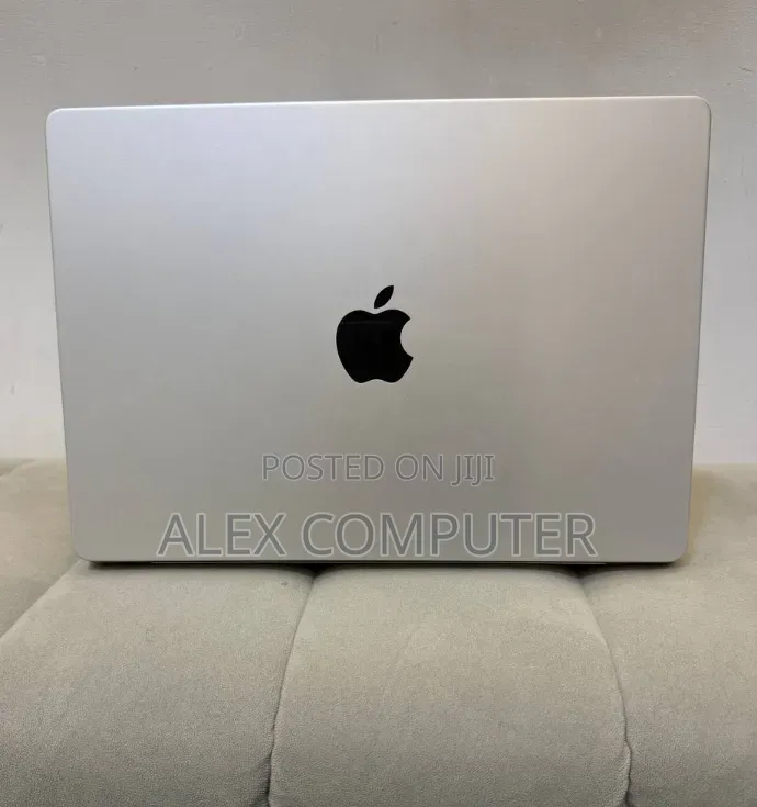 New Laptop Apple MacBook Pro 2021 M1 16GB Apple M1 Pro SSD 512GB