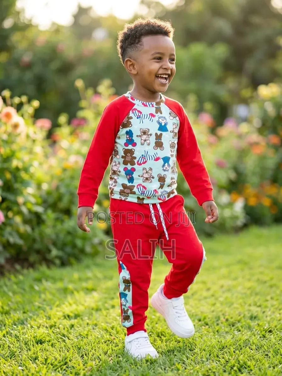 የተለያየ ምርጫ ያለው የልጆች ቱታ