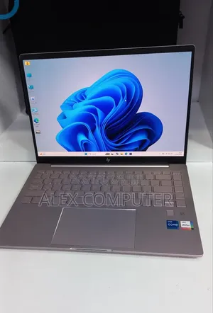 New Laptop HP Pavilion 14 16GB Intel Core i7 SSD 1T