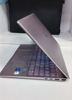 New Laptop HP Pavilion 14 16GB Intel Core i7 SSD 1T
