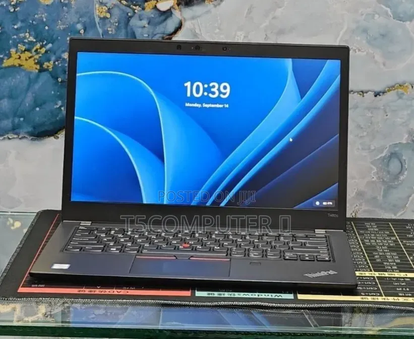 New Laptop Lenovo ThinkPad T480s 8GB Intel Core i7 SSD 256GB