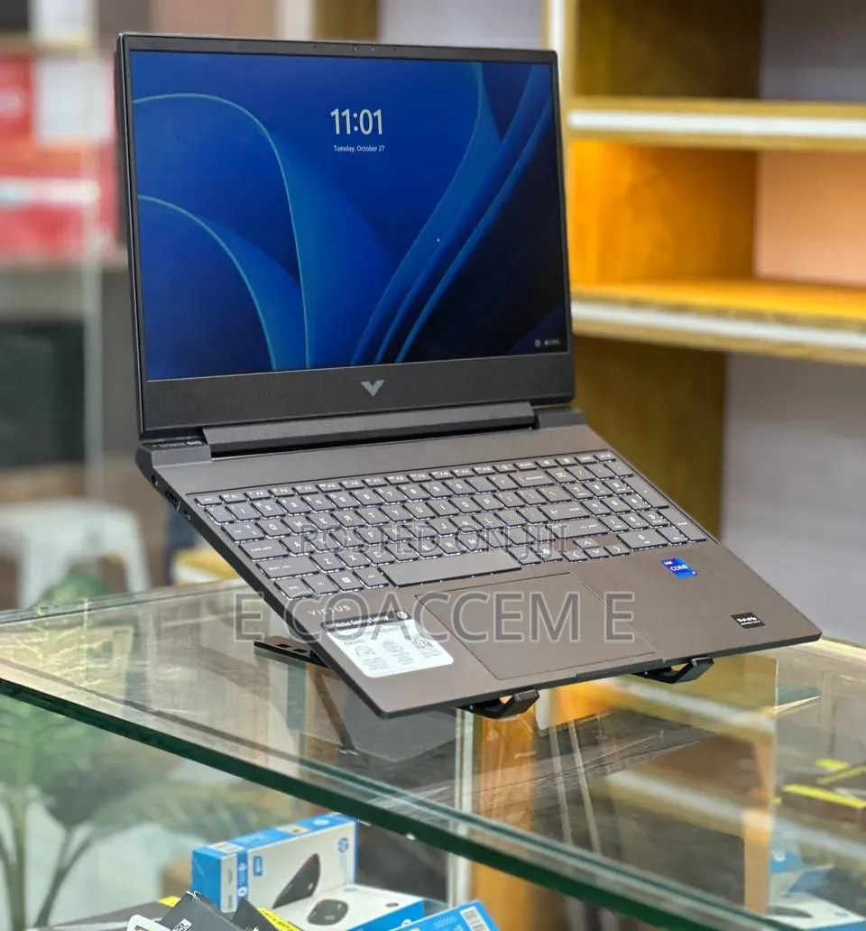 New Laptop HP Victus 16 16GB Intel Core i7 SSD 1T