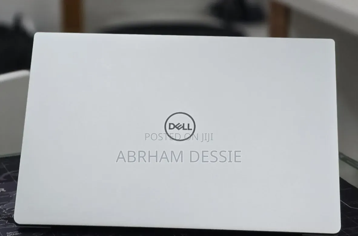 New Laptop Dell 16GB Intel Core i7 SSD 512GB