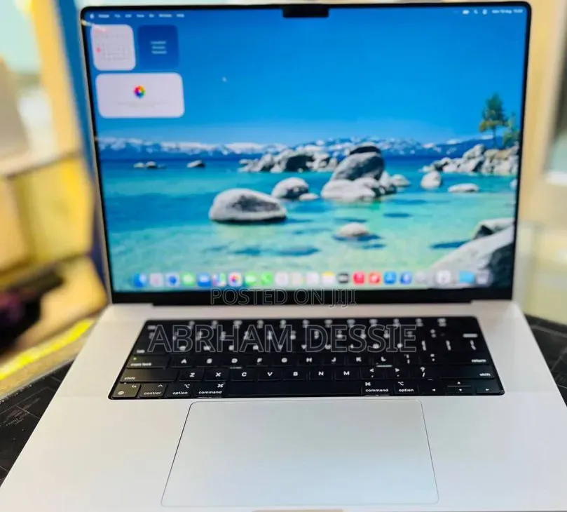 New Laptop Apple MacBook Pro 2021 M1 32GB Apple M1 SSD 1T