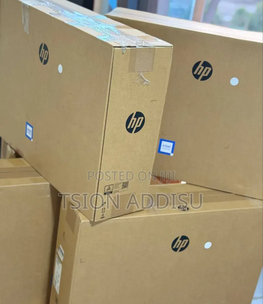 New Desktop Computer HP AiO 27 16GB Intel Core Ultra 7 SSD 512GB