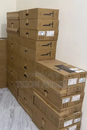 New Desktop Computer HP AiO 27 16GB Intel Core Ultra 7 SSD 512GB