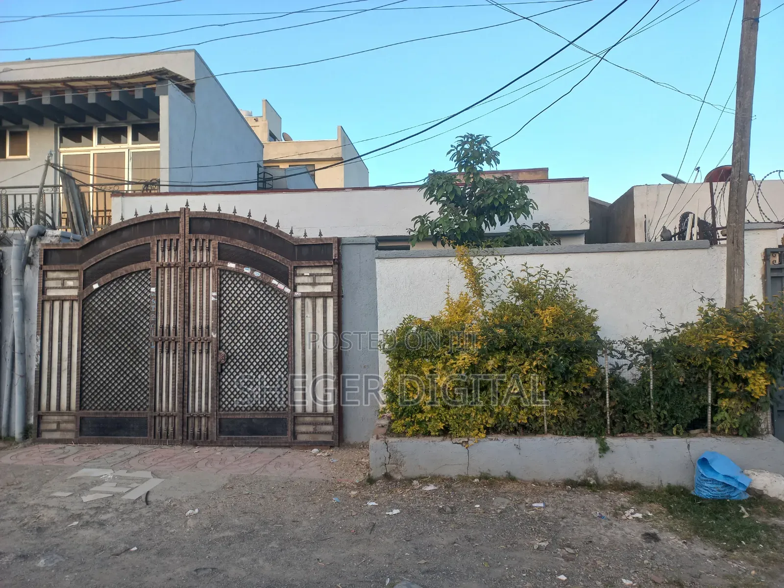 Furnished 4bdrm Villa in Lege Tafo, Yeka for sale