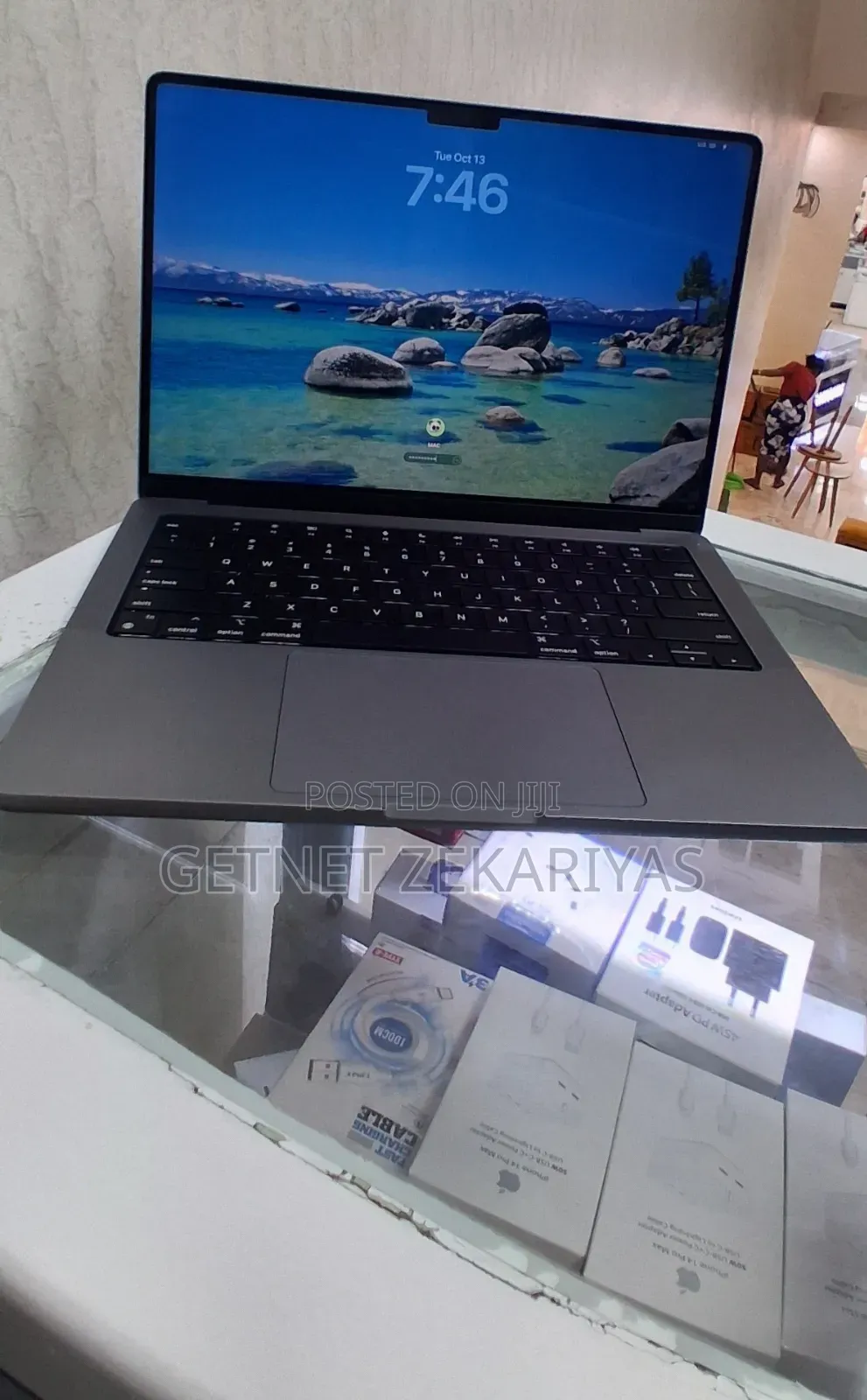 New Laptop Apple MacBook Pro 2021 M1 Max 32GB Apple M1 SSD 1T