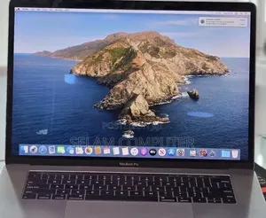 New Laptop Apple MacBook Pro 2017 16GB Intel Core i5 SSD 512GB