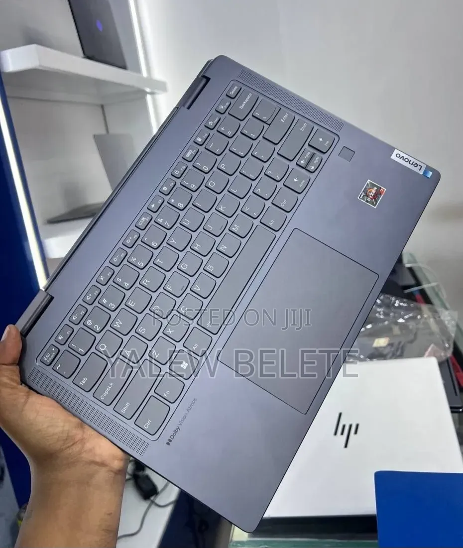 New Laptop Lenovo Yoga 7 15ITL5 16GB Intel Core i7 SSD 512GB