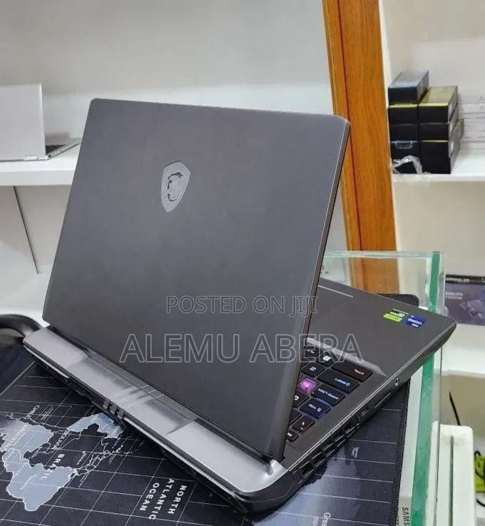 New Laptop MSI Vector GP68 HX 13V 16GB Intel Core i9 SSD 1T