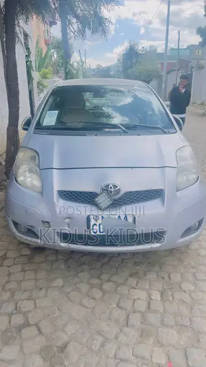 Toyota Yaris 2009