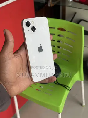 Apple iPhone 13 256 GB White