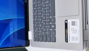 New Laptop HP OmniBook 5 Flip 16GB Intel Core 7 SSD 512GB