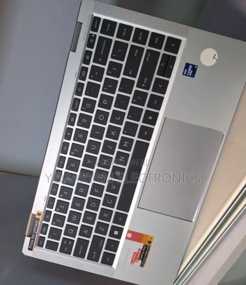 New Laptop HP EliteBook 1040 G8 32GB Intel Core i7 SSD 512GB