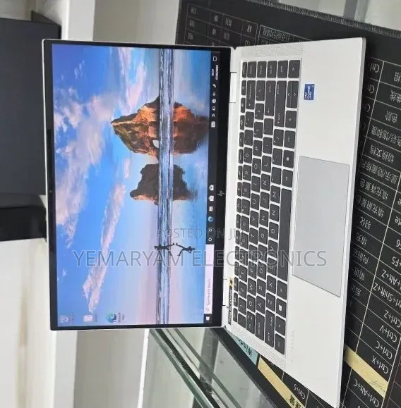 New Laptop HP EliteBook 1040 G8 32GB Intel Core i7 SSD 512GB