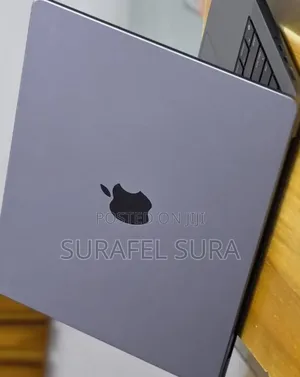 New Laptop Apple MacBook Pro 2020 M1 32GB Apple M1 Pro SSD 512GB