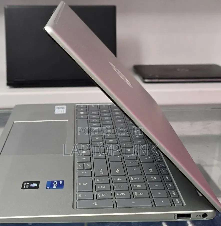 New Laptop HP Stream Notebook 16GB Intel Core i7 SSD 512GB
