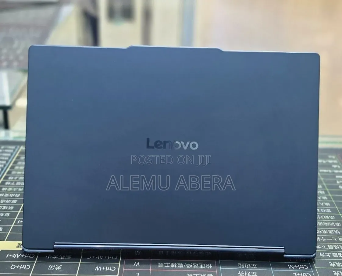 New Lenovo Yoga Pro 9i Aura Edition 32GB Intel Core Ultra 7 SSD 1T