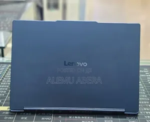 New Lenovo Yoga Pro 9i Aura Edition 32GB Intel Core Ultra 7 SSD 1T