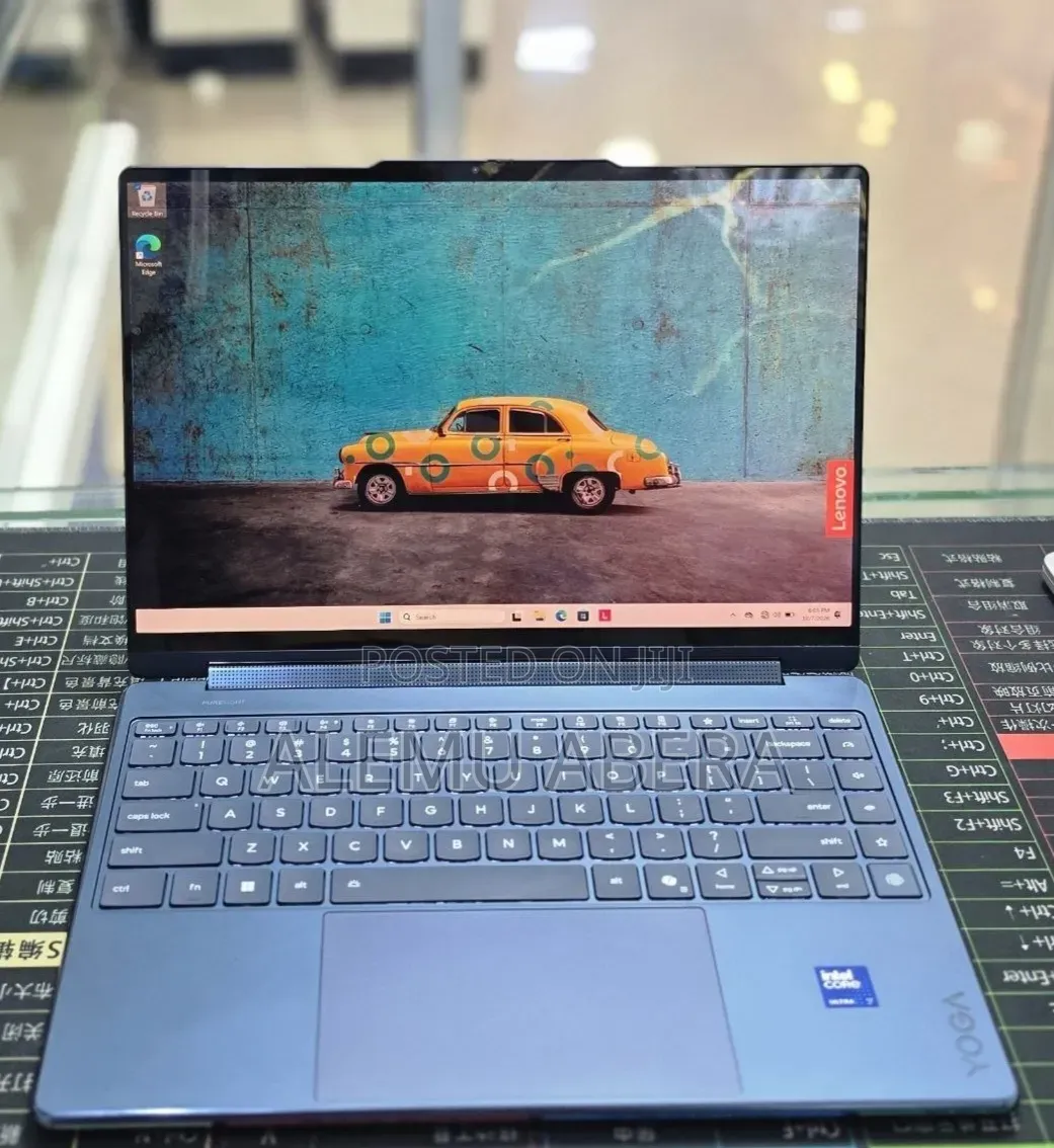 New Lenovo Yoga Pro 9i Aura Edition 32GB Intel Core Ultra 7 SSD 1T
