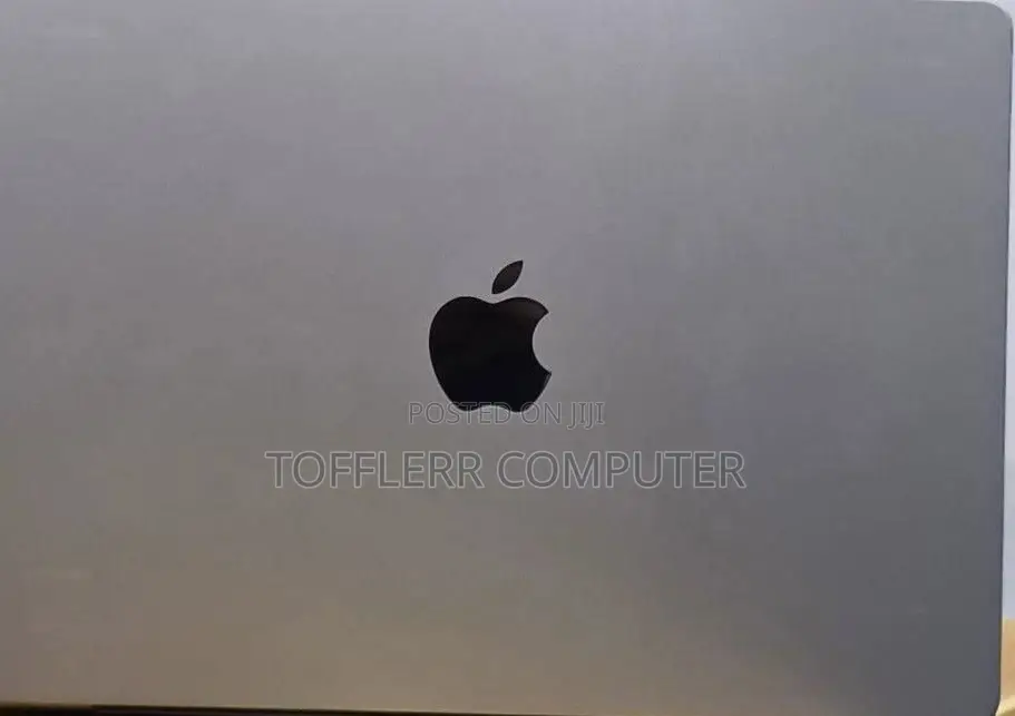 New Laptop Apple MacBook Pro 2021 M1 16GB Apple M1 SSD 512GB
