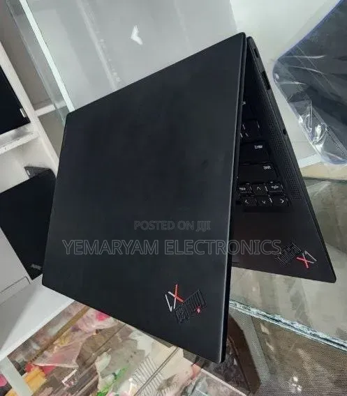New Laptop Lenovo ThinkPad X1 Carbon 8GB Intel Core i5 SSD 512GB