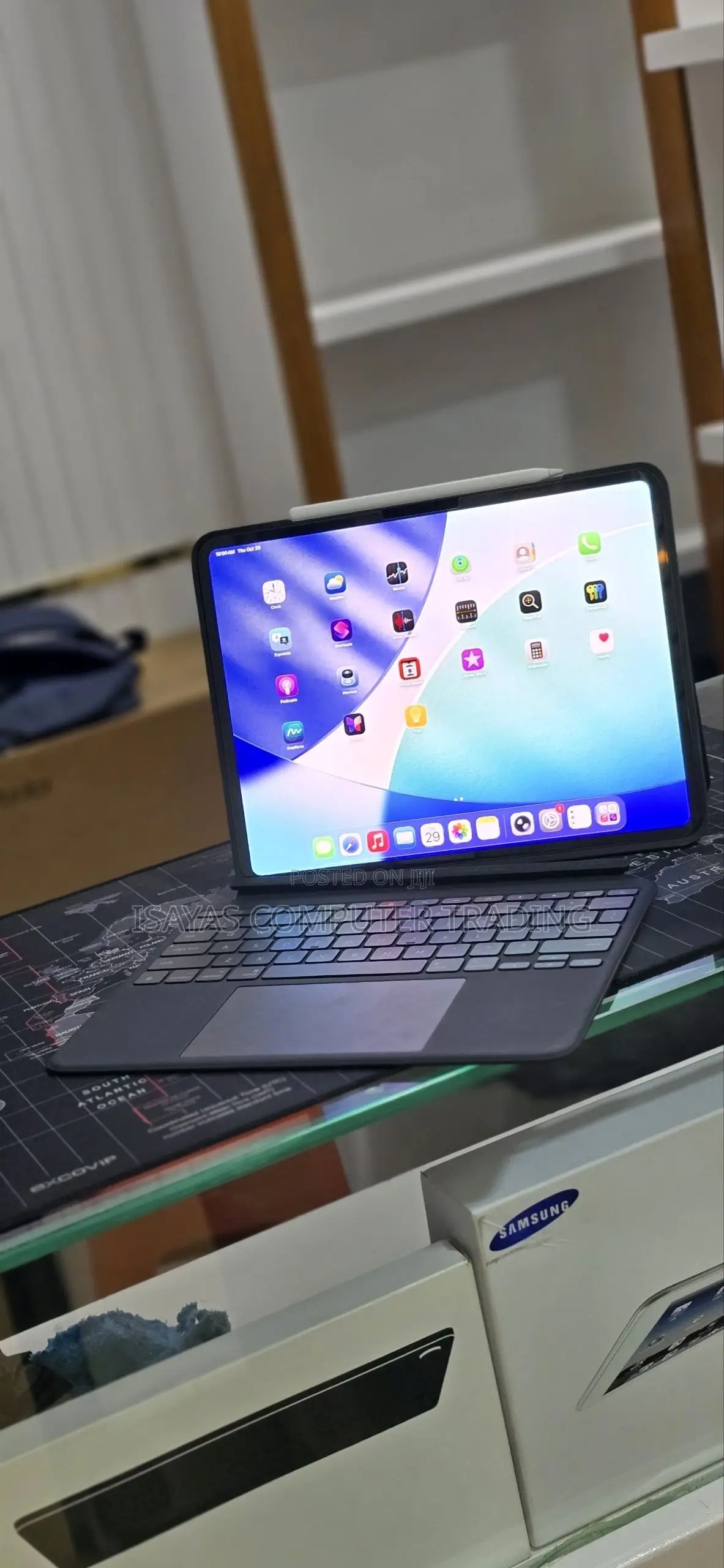New Apple iPad Pro 13 (2025) 256 GB
