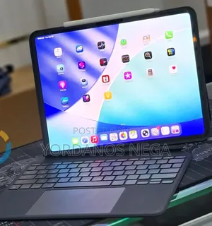 New Apple iPad Pro 13 (2025) 256 GB