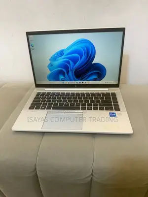 New Laptop HP EliteBook 840 G8 16GB Intel Core i5 SSHD (Hybrid) 512GB