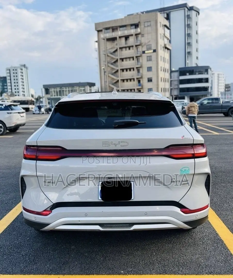BYD Song Plus 2025 Ivory