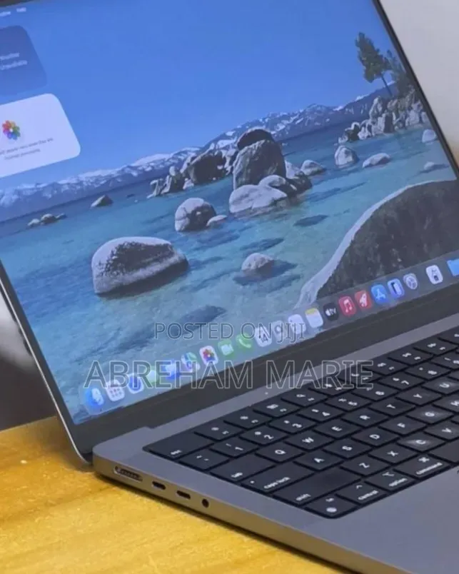 New Laptop Apple MacBook Pro 2021 M1 32GB Apple M1 Pro SSD 512GB
