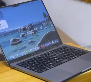 New Laptop Apple MacBook Pro 2021 M1 32GB Apple M1 Pro SSD 512GB