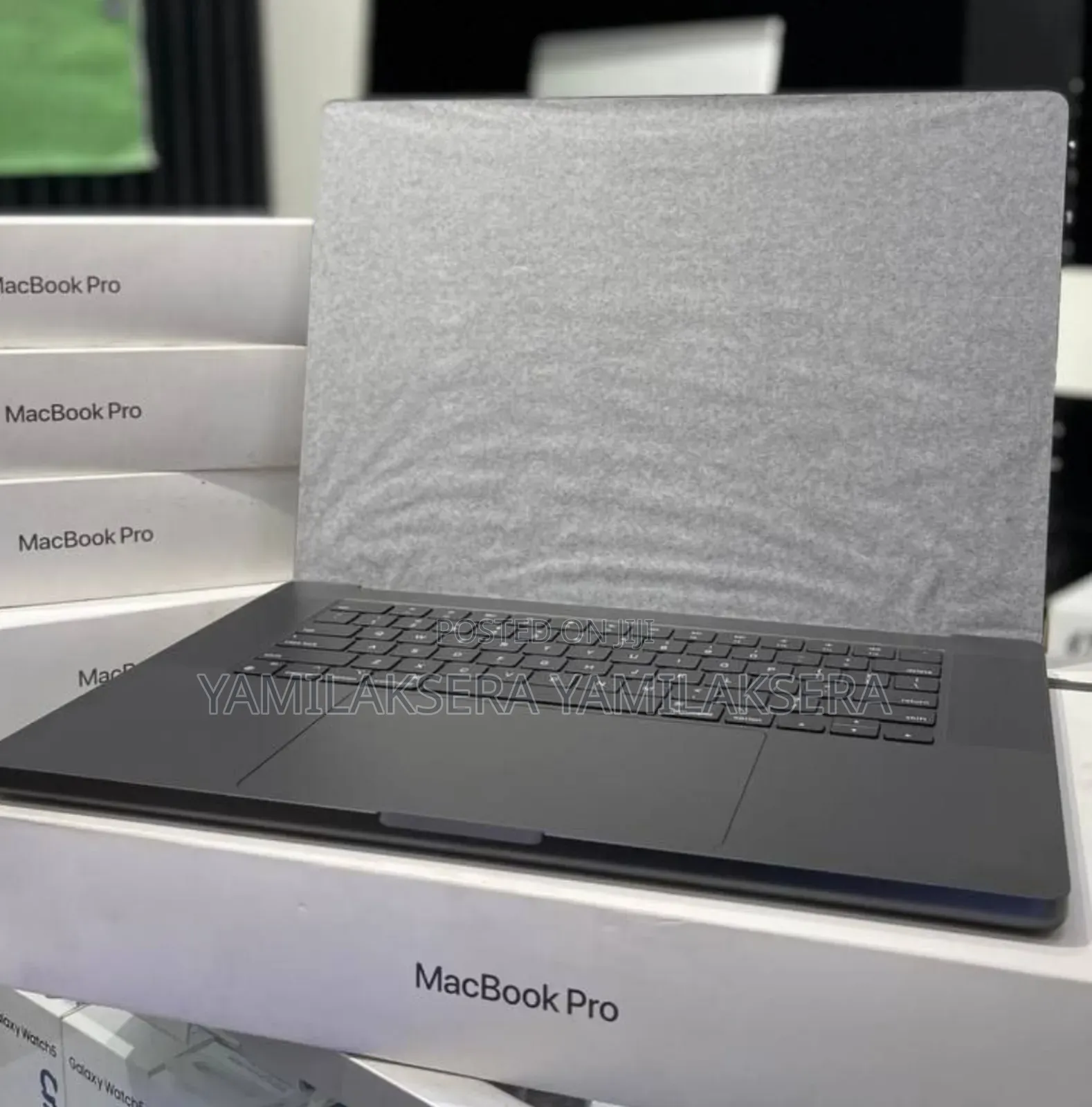 New Laptop Apple MacBook Pro 2024 M4 Max 48GB Apple M4 Max SSD 2T