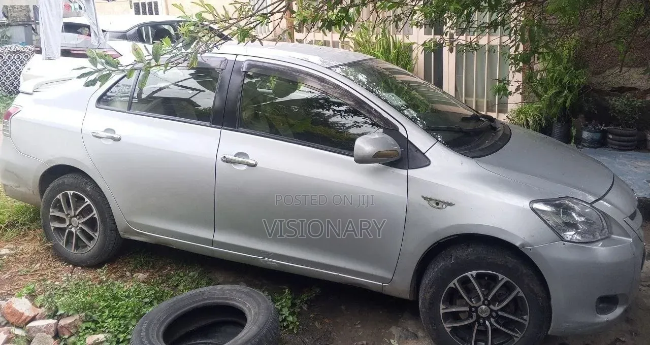 Toyota Yaris 2007 Silver