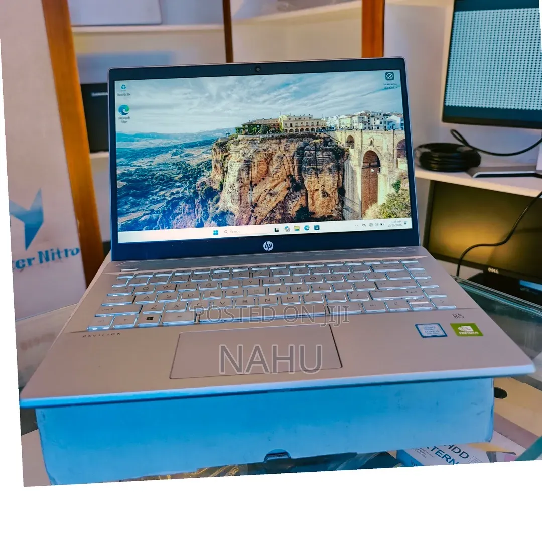 New Laptop HP Pavilion 14 16GB Intel Core i5 SSD 512GB