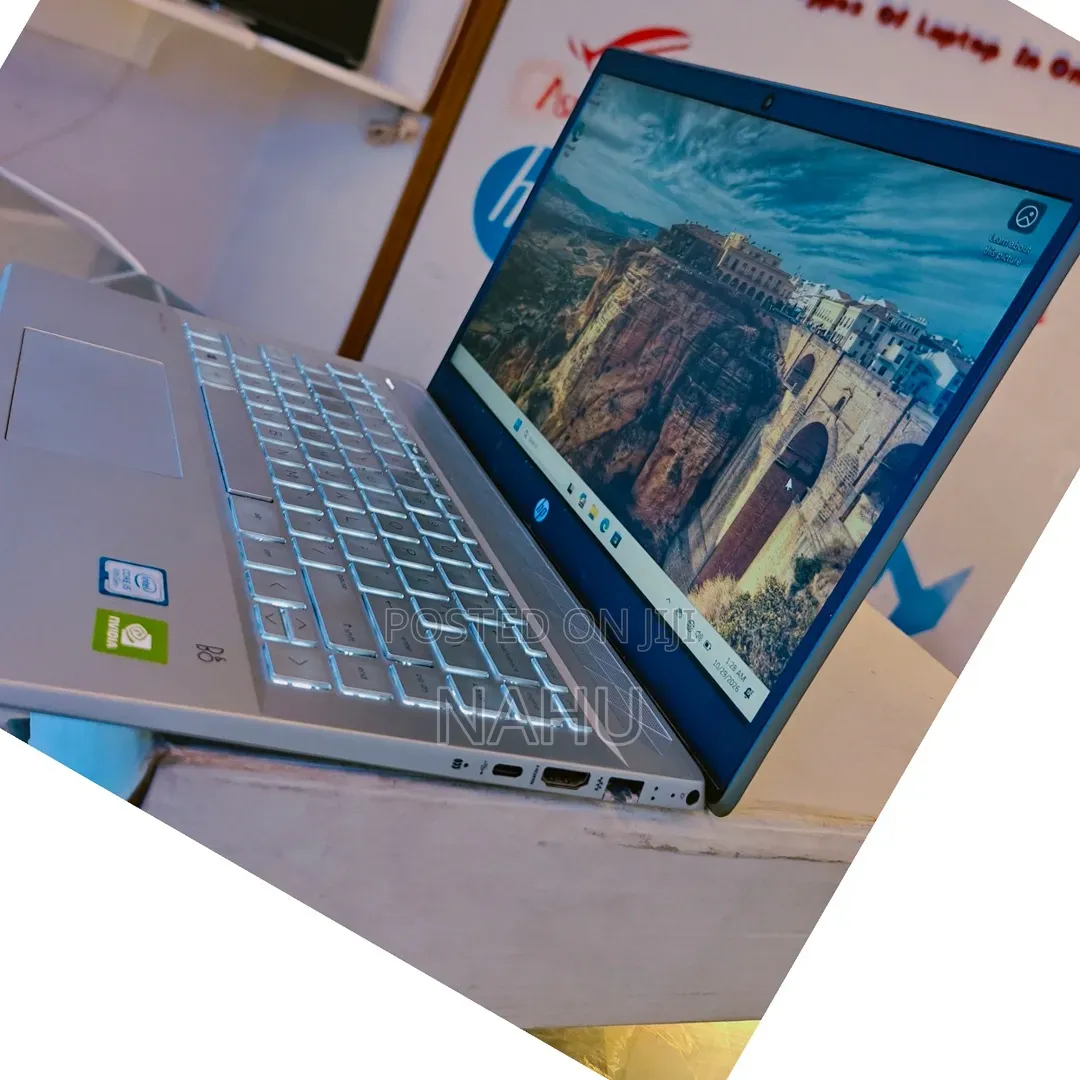New Laptop HP Pavilion 14 16GB Intel Core i5 SSD 512GB