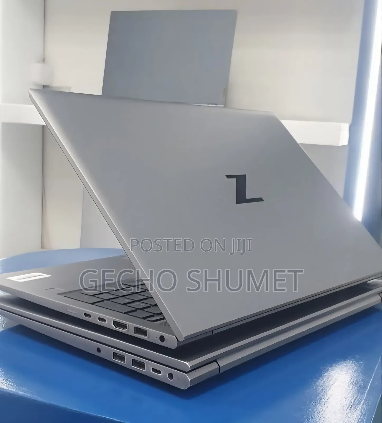 New Laptop HP ZBook Firefly G8 16GB Intel Core i7 SSD 512GB