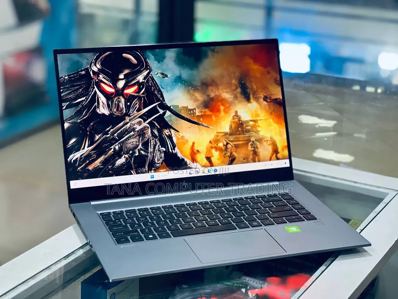 New Laptop HP ZBook Studio G5 32GB Intel Core i9 SSD 512GB