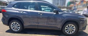 Toyota Corolla Cross 2025 Gray