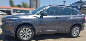 Toyota Corolla Cross 2025 Gray