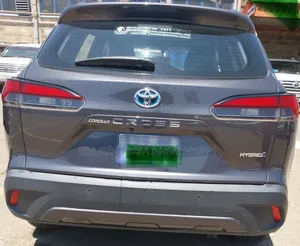 Toyota Corolla Cross 2025 Gray