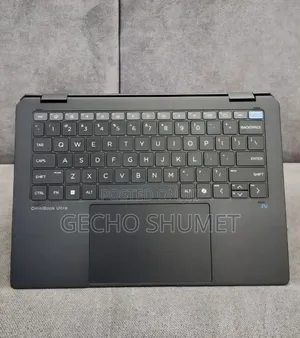 New Laptop HP ZBook Firefly G8 16GB Intel Core i7 SSD 512GB