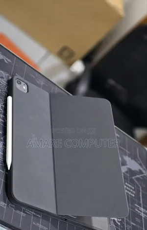 New Apple iPad (2025) 256 GB