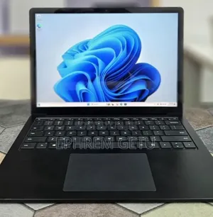 New Laptop Microsoft Surface Laptop 4 16GB Intel Core i7 SSD 512GB