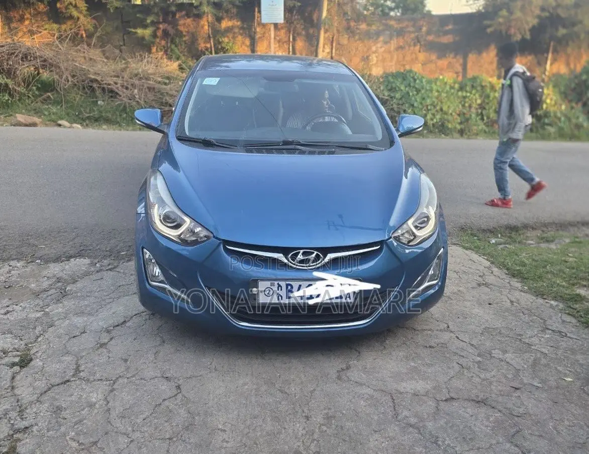Hyundai Avante 2015