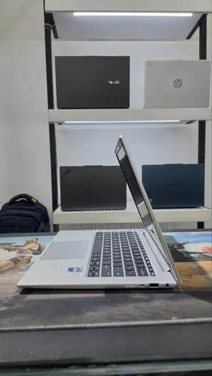 New Laptop HP EliteBook 840 G9 16GB Intel Core i7 SSD 512GB