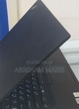 New Laptop Lenovo ThinkPad P15s 16GB Intel Core i7 SSD 512GB